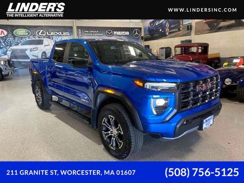 Dynamic Blue Metallic 2024 GMC Canyon AT4
