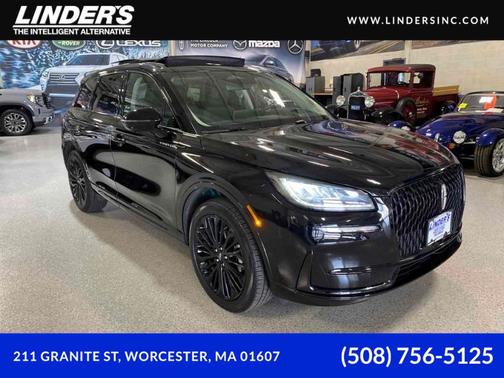 2023 Lincoln Corsair Standard