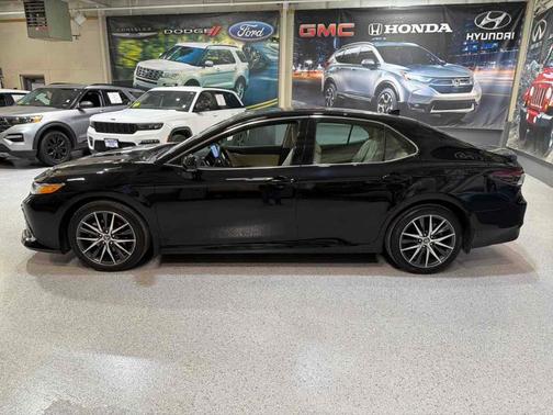 2024 Toyota Camry XLE