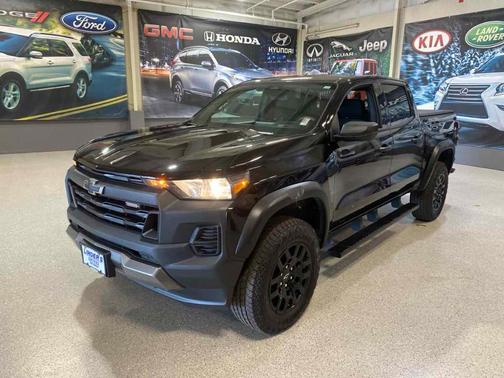 Black 2024 Chevrolet Colorado Trail Boss