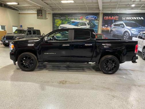 2022 GMC Canyon Denali