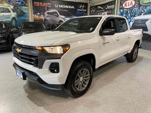 2024 Chevrolet Colorado LT