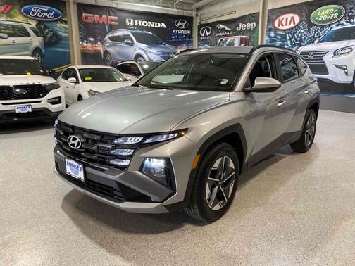 Shimmering Silver 2025 Hyundai TUCSON SEL