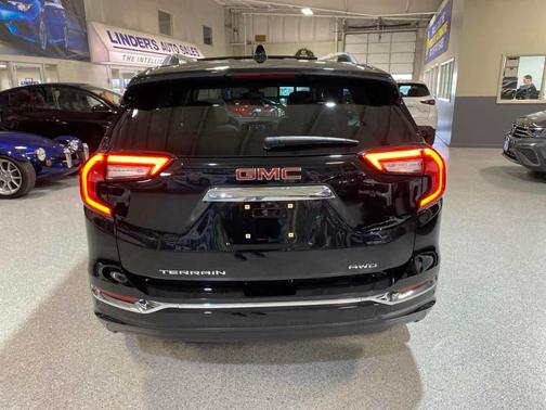2023 GMC Terrain Denali