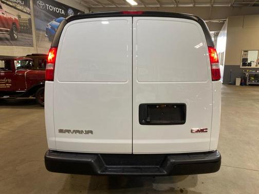 2023 GMC Savana 2500 Work Van