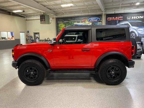 Race Red 2023 Ford Bronco Wildtrak