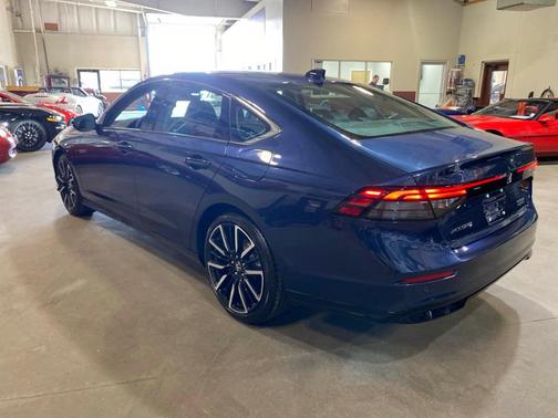 2024 Honda Accord Hybrid Touring