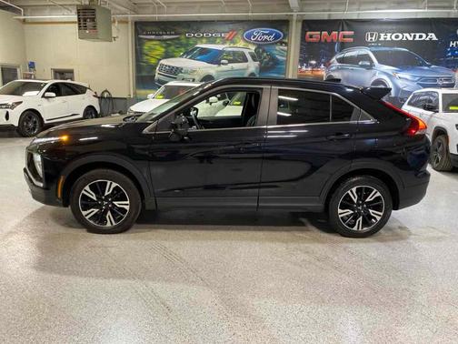 2023 Mitsubishi Eclipse Cross SE