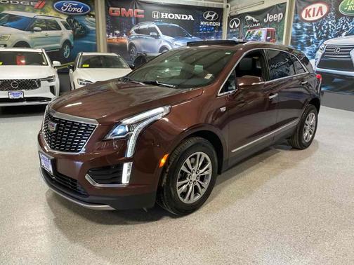 2022 Cadillac XT5 Premium Luxury