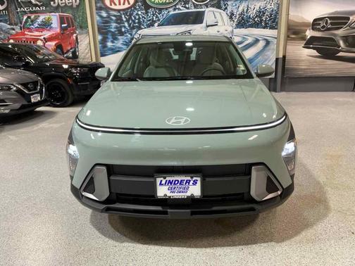 2026 Hyundai KONA SE