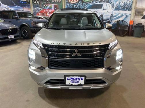 2024 Mitsubishi Outlander PHEV SEL