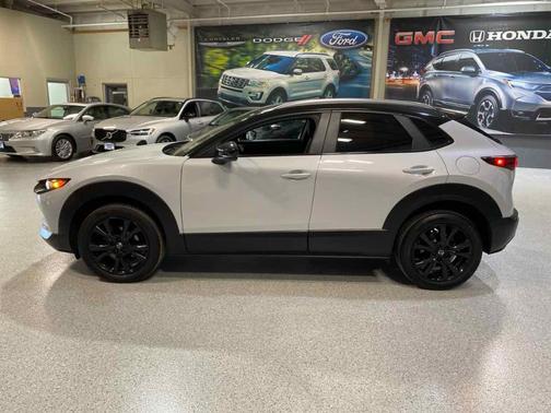 2024 Mazda CX-30 Select