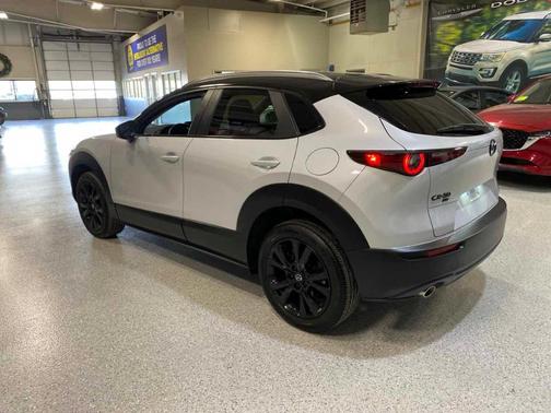 2024 Mazda CX-30 Select