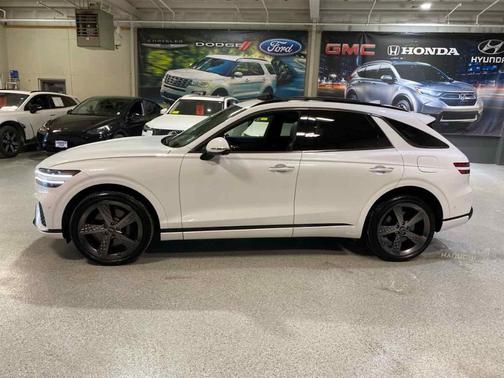 2025 Genesis GV70 2.5T