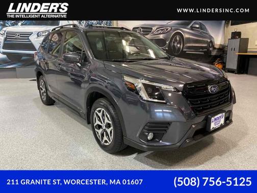 2023 Subaru Forester Premium