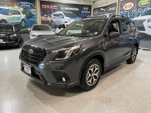 2023 Subaru Forester Premium