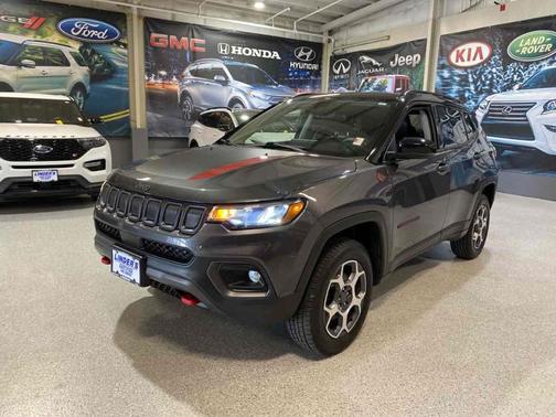 Granite Crystal Clearcoat Metallic 2022 Jeep Compass Trailhawk