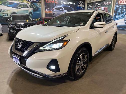 2024 Nissan Murano SV