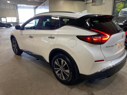 2024 Nissan Murano SV