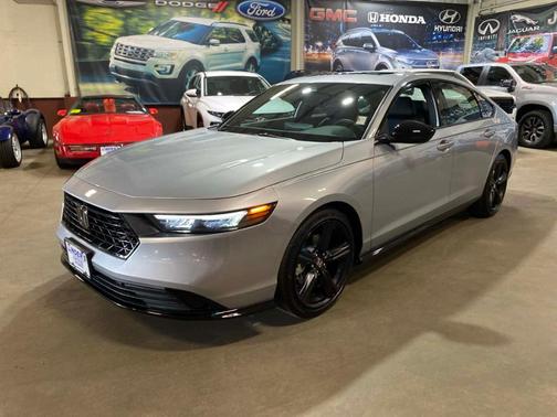 2025 Honda Accord Hybrid Sport-L