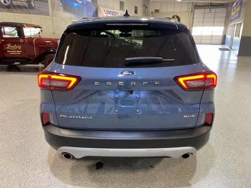 2025 Ford Escape Platinum
