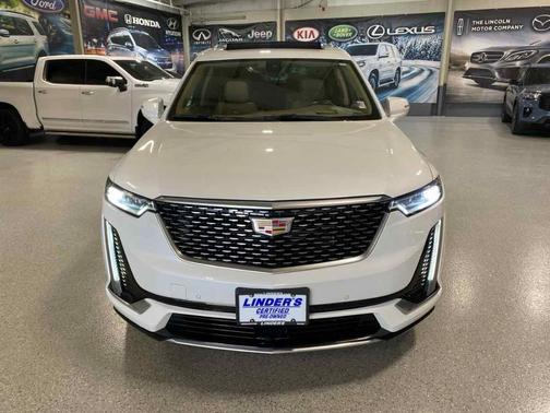 Crystal White Tri-Coat 2024 Cadillac XT6 Premium Luxury AWD