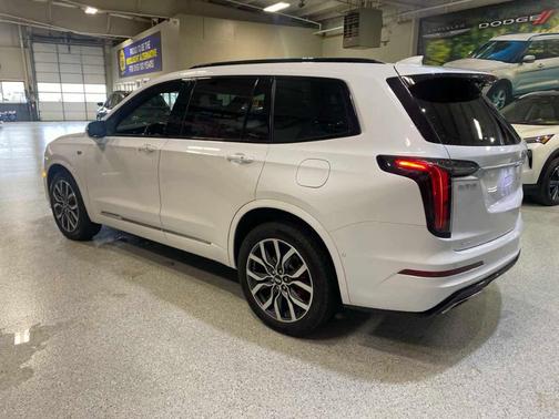 2024 Cadillac XT6 Sport AWD