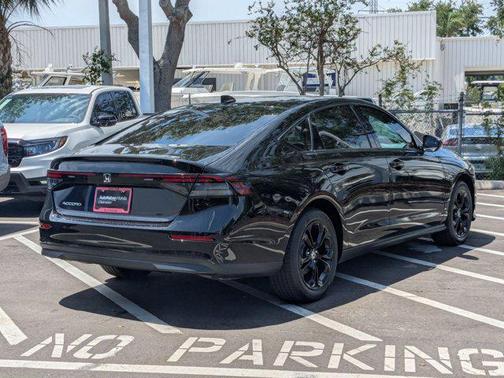 2025 Honda Accord Sport SE 1.5T