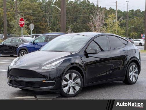 2023 Tesla Model Y Long Range Dual Motor All-Wheel Drive