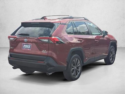 2022 Toyota RAV4 Hybrid XLE Premium