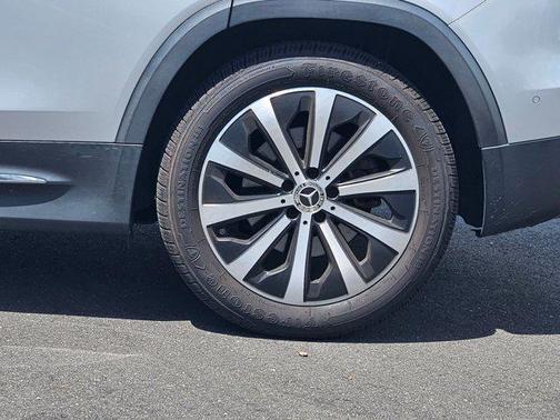 Iridium Silver Metallic 2020 Mercedes-Benz GLB 250 4MATIC