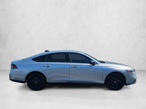 Solar Silver Metallic 2025 Honda Accord SE