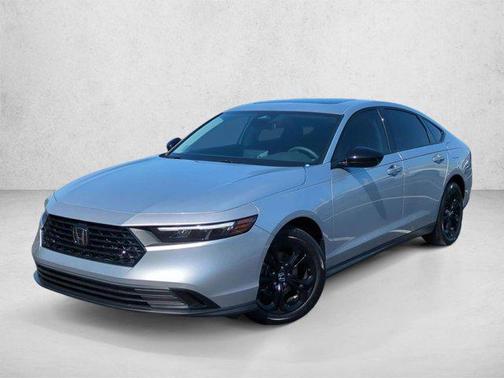 Solar Silver Metallic 2025 Honda Accord SE