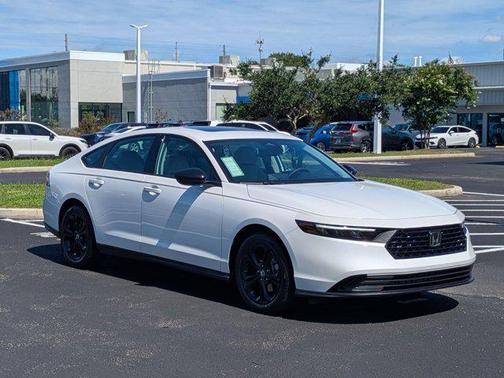 2025 Honda Accord Sport SE 1.5T