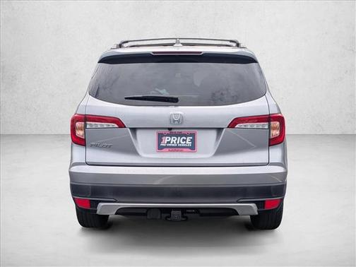 Lunar Silver Metallic 2021 Honda Pilot 2WD EX-L