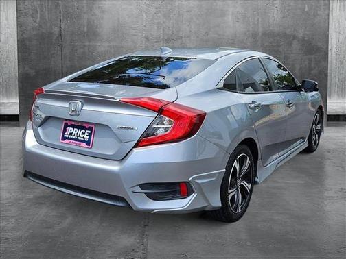 2017 Honda Civic Touring