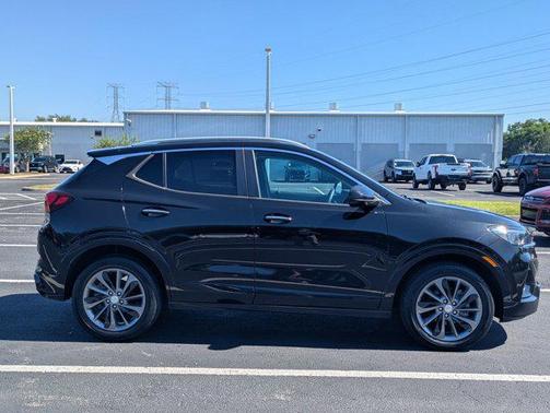 Ebony Twilight Metallic 2022 Buick Encore GX Select