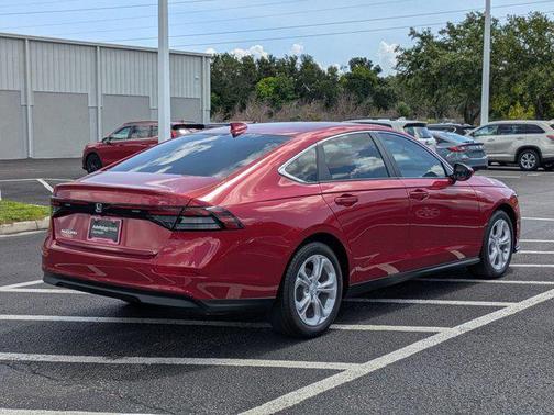 2025 Honda Accord LX 1.5T