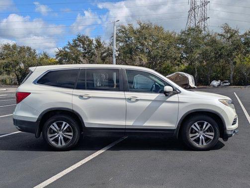 2016 Honda Pilot EX