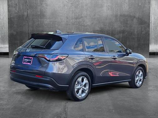 2025 Honda HR-V LX
