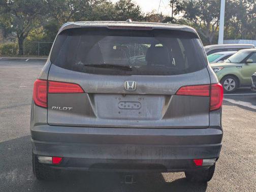 2016 Honda Pilot EX
