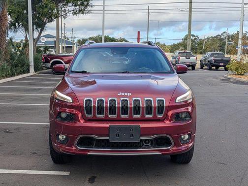 2016 Jeep Cherokee Overland