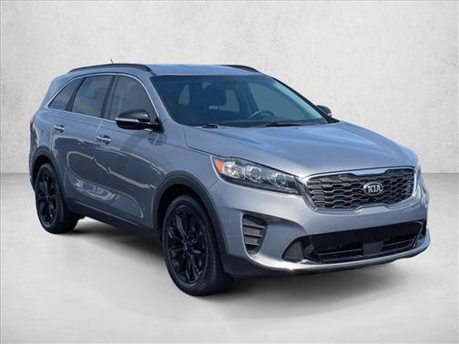 Everlasting Silver 2020 Kia Sorento S
