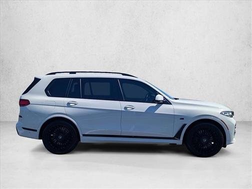 Alpine White 2021 BMW X7 xDrive40i