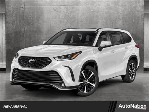 2022 Toyota Highlander XSE