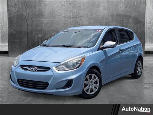 2013 Hyundai Accent GS