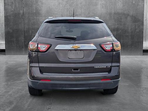 2015 Chevrolet Traverse LS