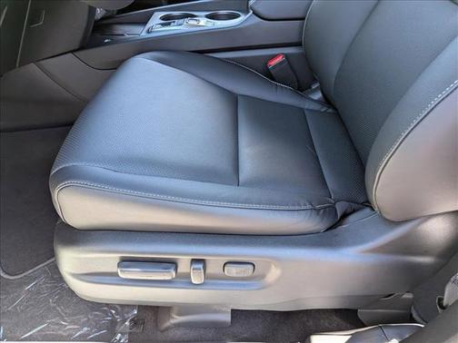 Platinum White Pearl 2026 Honda Ridgeline RTL