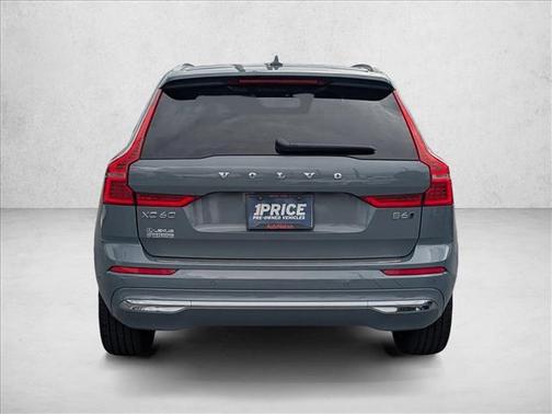 2022 Volvo XC60 B6 Inscription