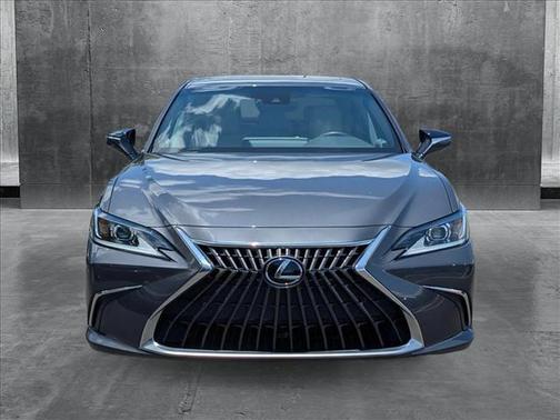 2023 Lexus ES 350 Base